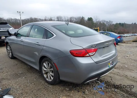 2015 Chrysler 200 C z USA, uszkodzony, nr VIN 1C3CCCCG6FN519911